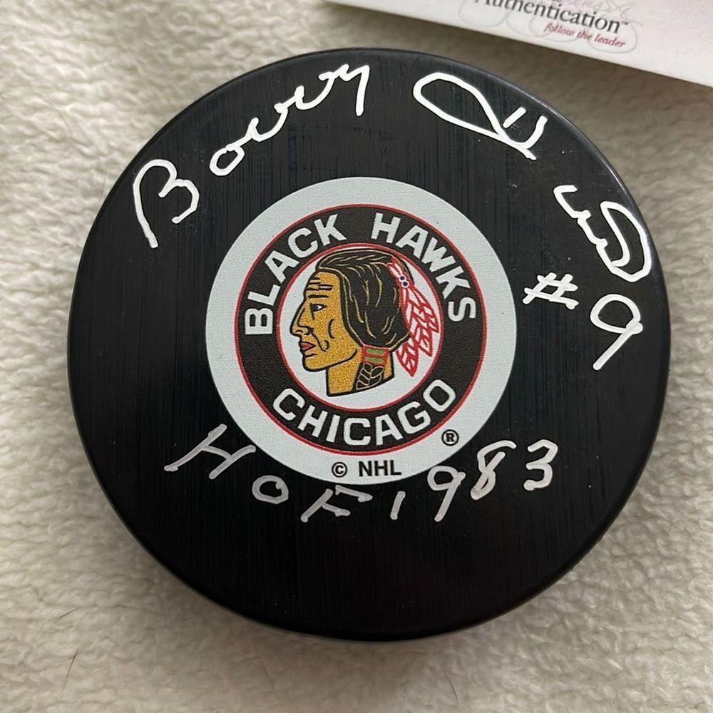 Chicago Blackhawks #9 Signed Hockey Puck JSA Authenticated Autograph